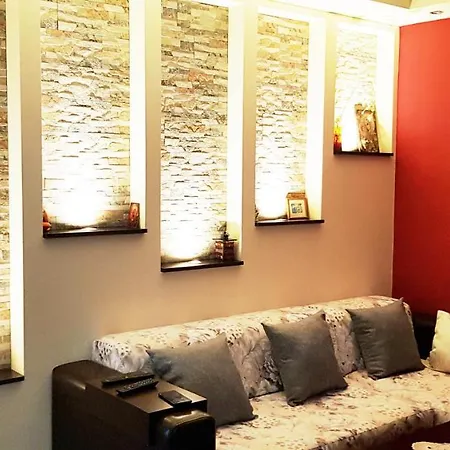 Nicole Apartmán