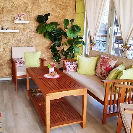 Apartament Nicole *